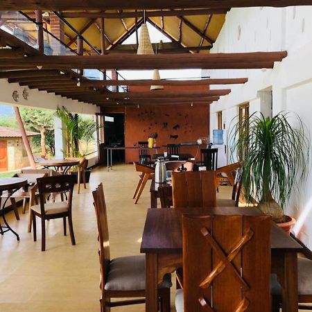 Oldonyo Orok Lodge Kajiado Exteriör bild