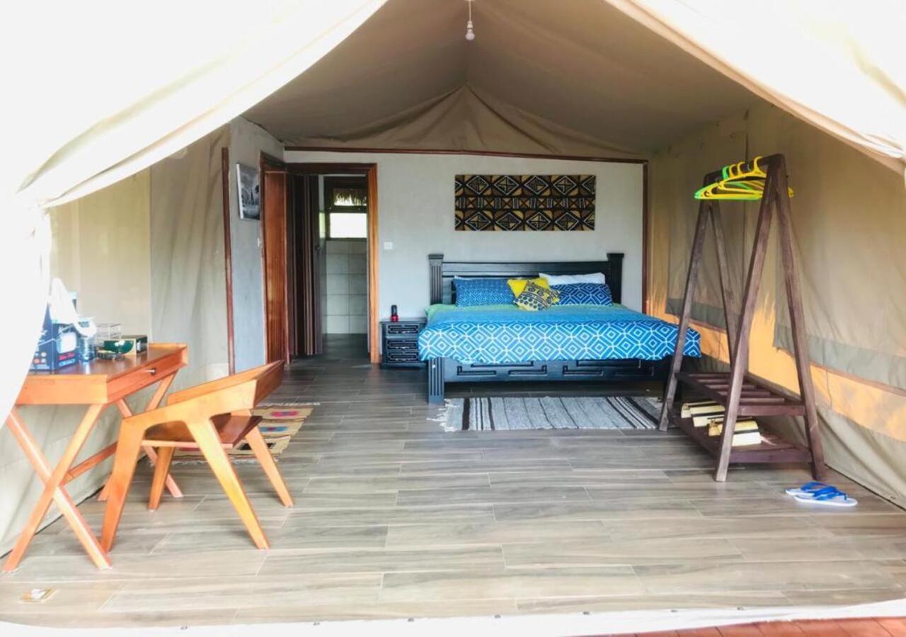 Oldonyo Orok Lodge Kajiado Exteriör bild