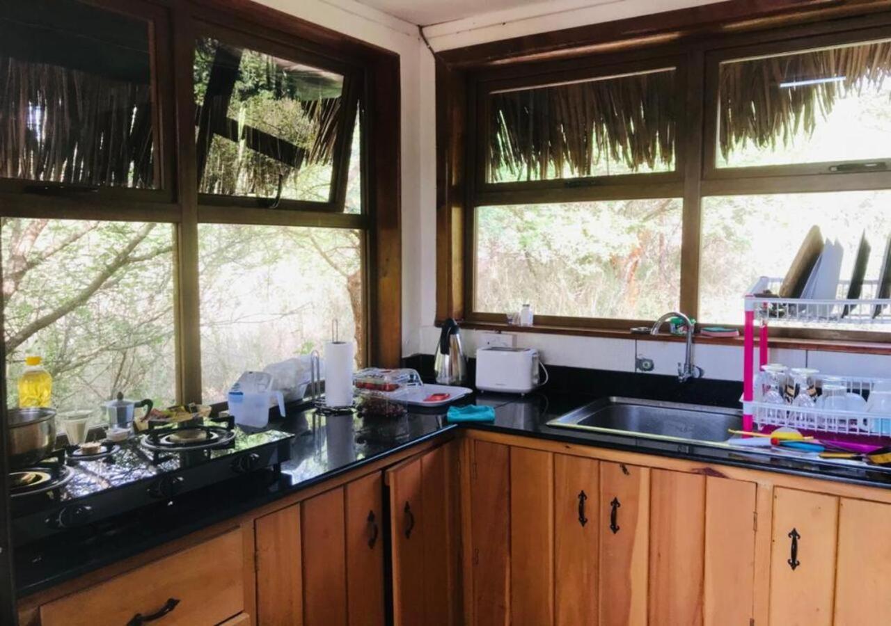 Oldonyo Orok Lodge Kajiado Exteriör bild