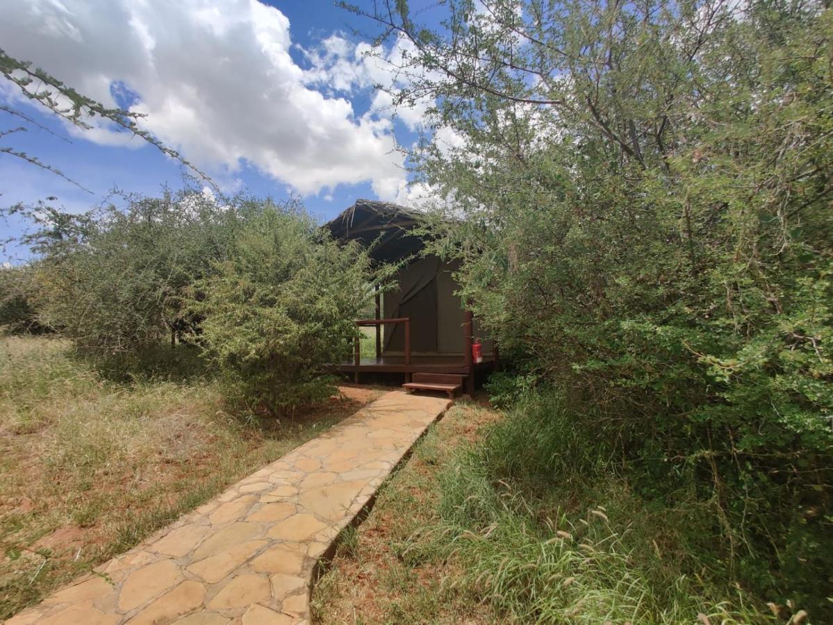 Oldonyo Orok Lodge Kajiado Exteriör bild