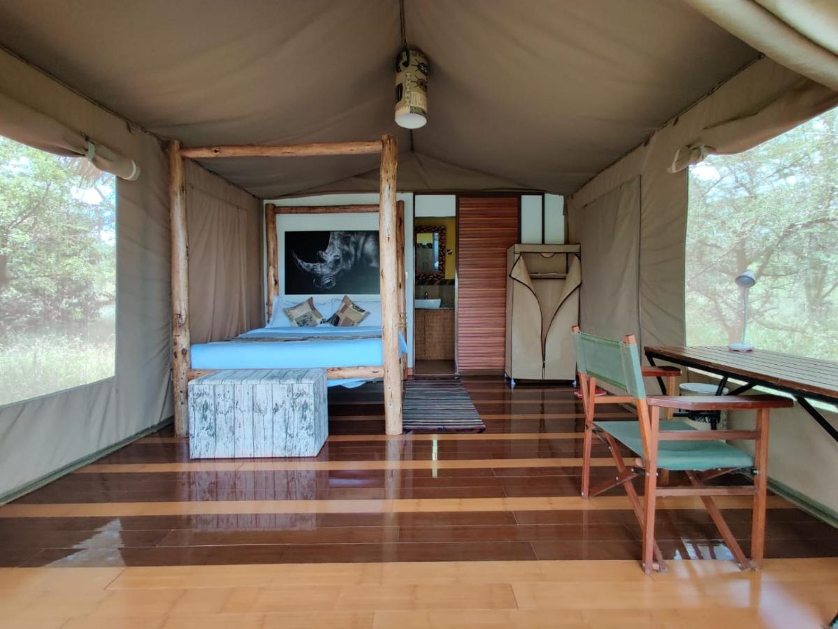 Oldonyo Orok Lodge Kajiado Exteriör bild