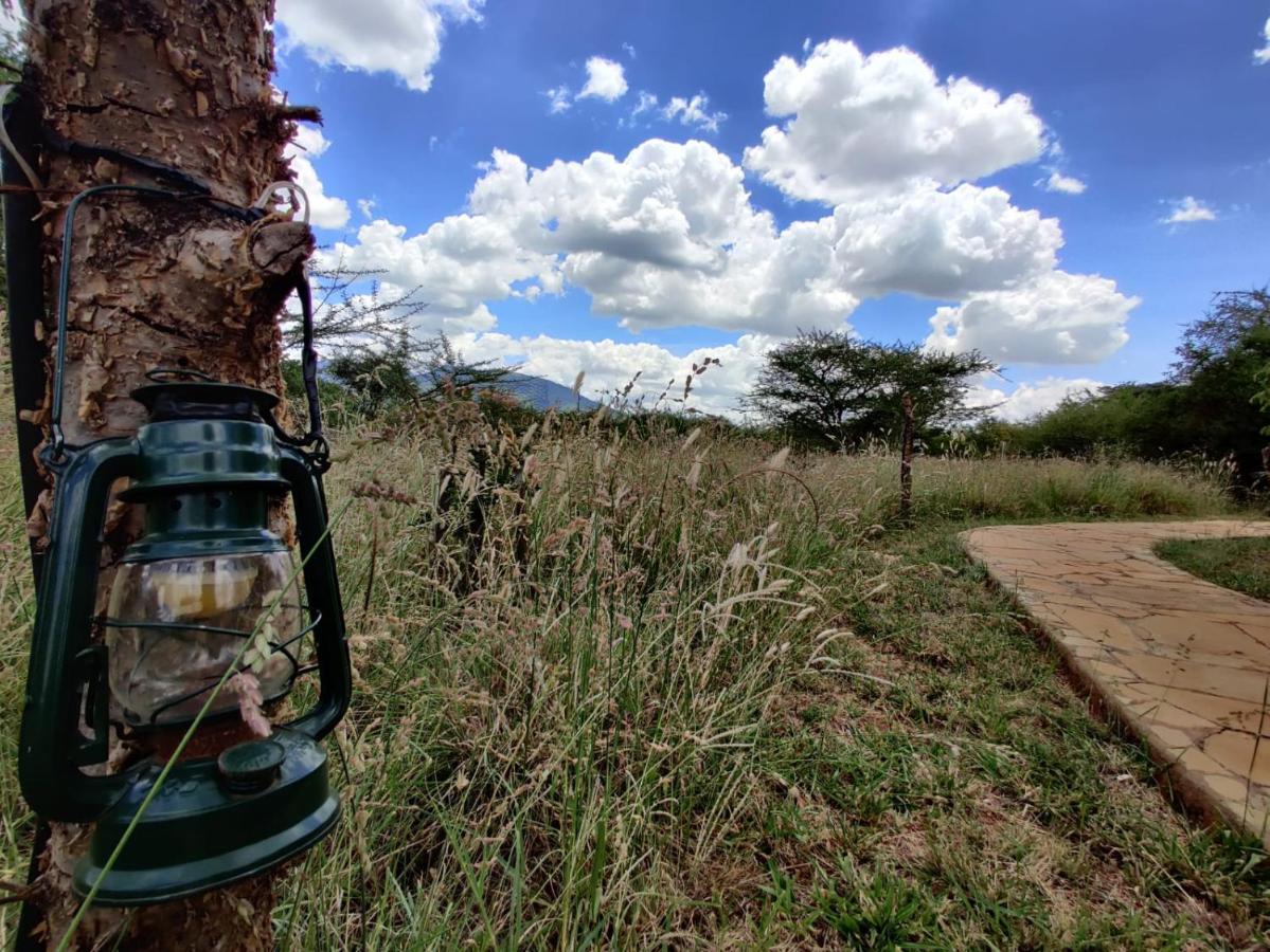 Oldonyo Orok Lodge Kajiado Exteriör bild