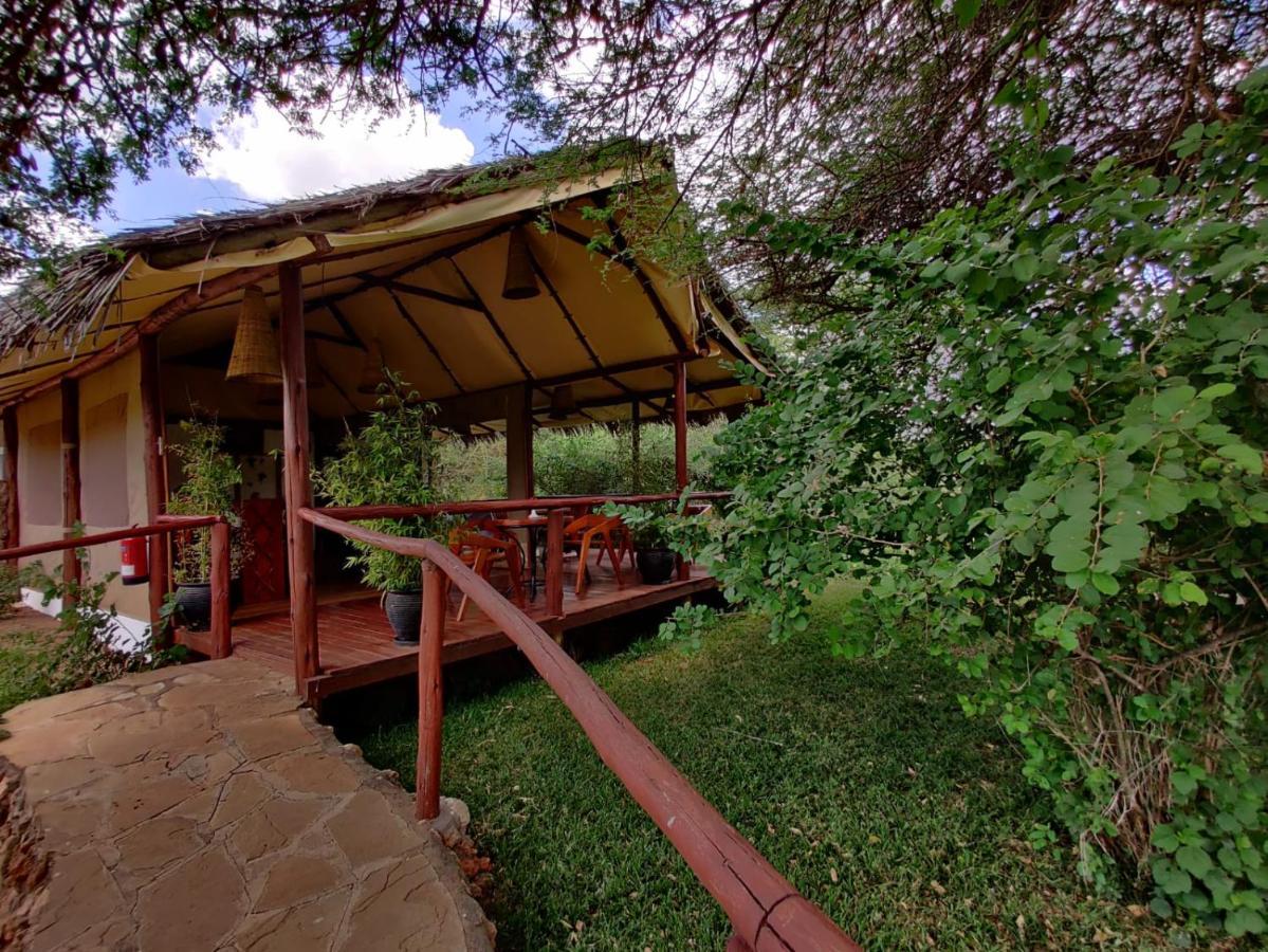 Oldonyo Orok Lodge Kajiado Exteriör bild