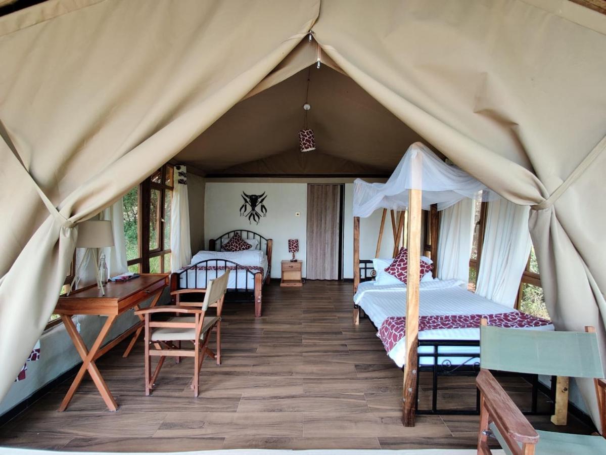 Oldonyo Orok Lodge Kajiado Exteriör bild