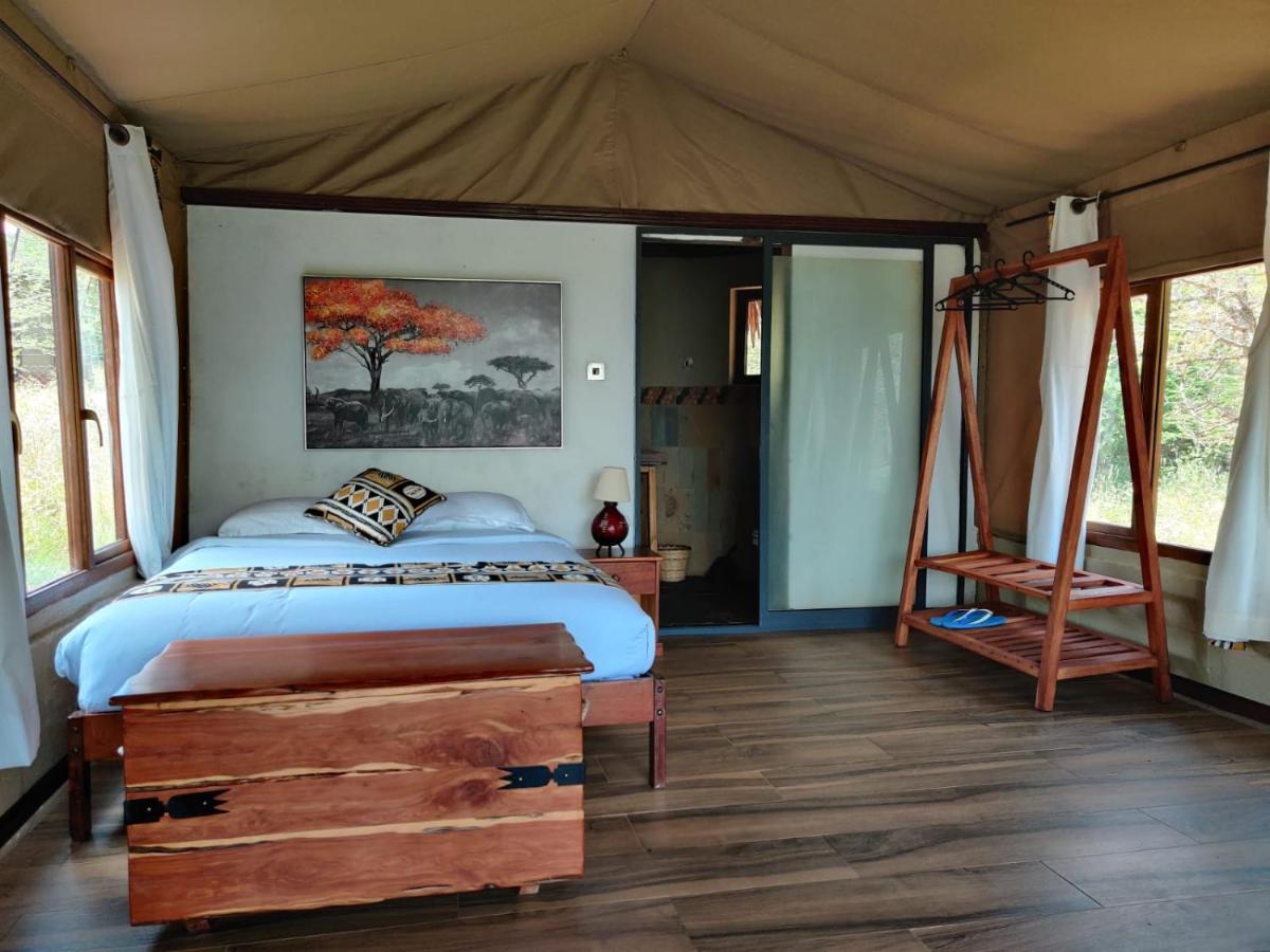 Oldonyo Orok Lodge Kajiado Exteriör bild
