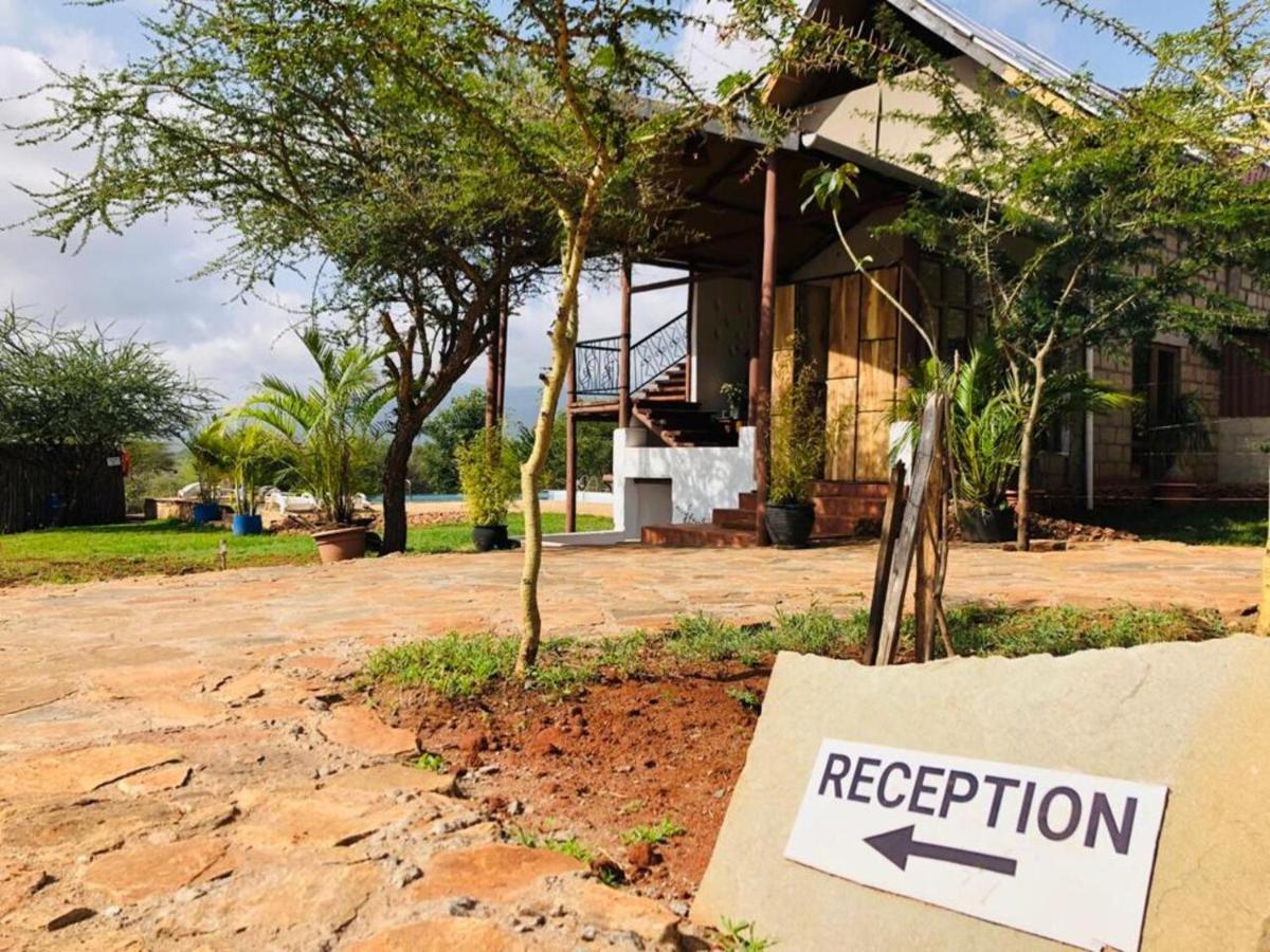 Oldonyo Orok Lodge Kajiado Exteriör bild